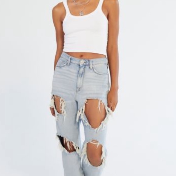 Urban Outfitters Denim - Urban Outfitters BDG high waisted destroyed mom jeans size 32